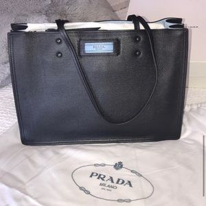 MAKE AN OFFER - FLASH SALE: Prada Glacé Calf Shopper
